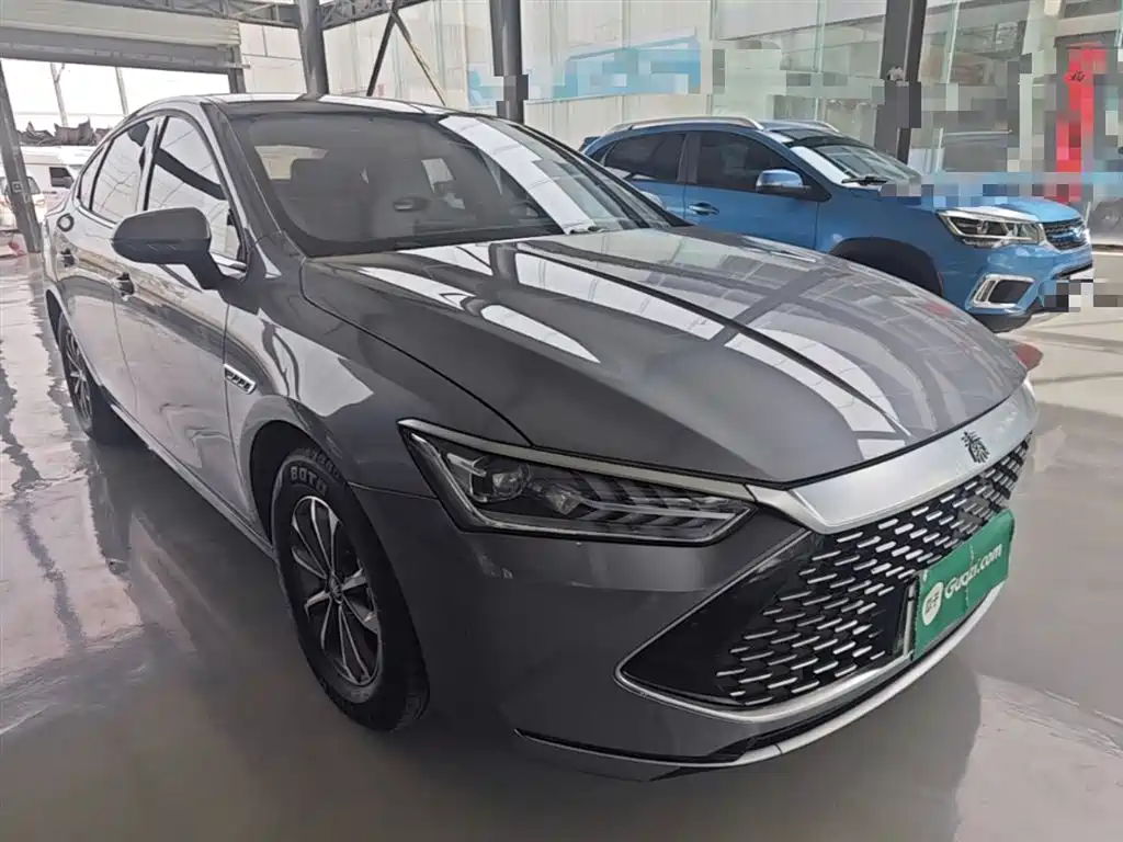 BYD Qin PLUS 2023 — фото 4