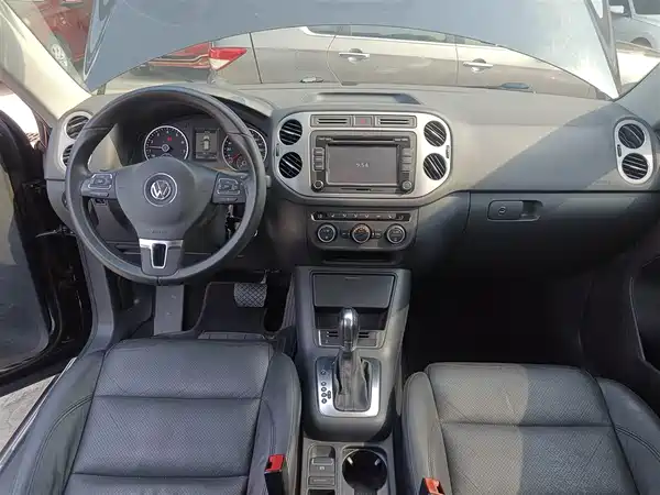 Volkswagen Tiguan 2014