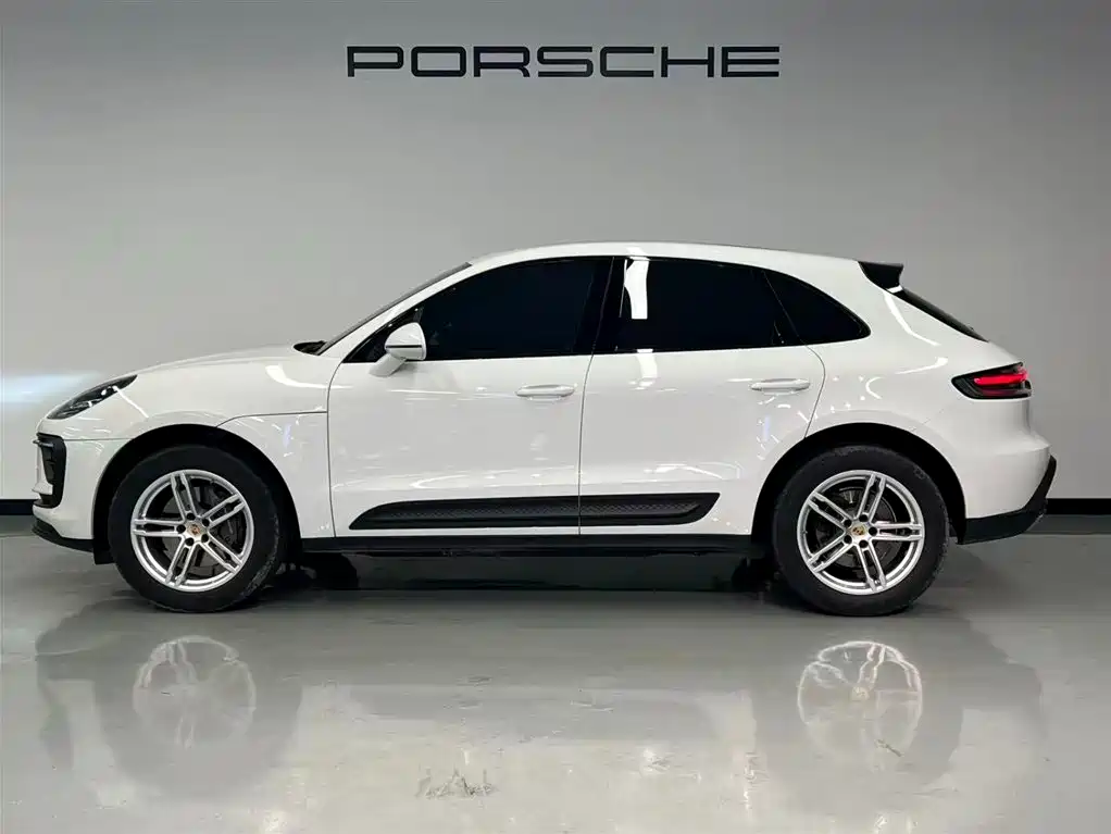 Porsche Macan 2024 — фото 7