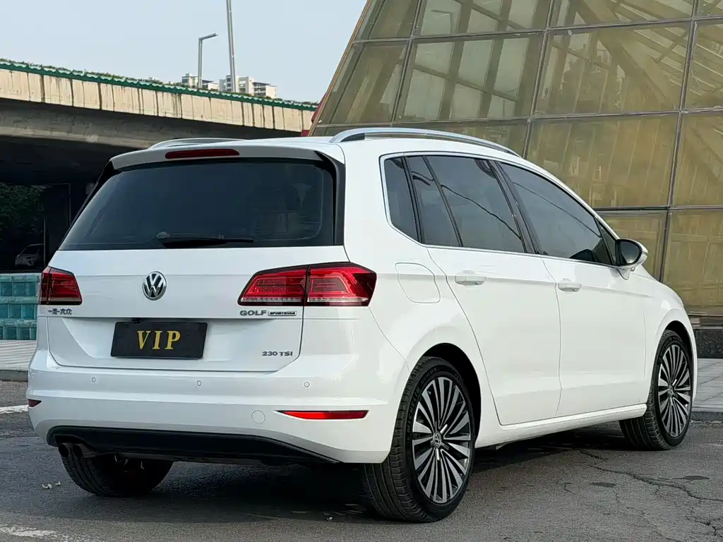 Volkswagen Golf Jialu 2017 — фото 9