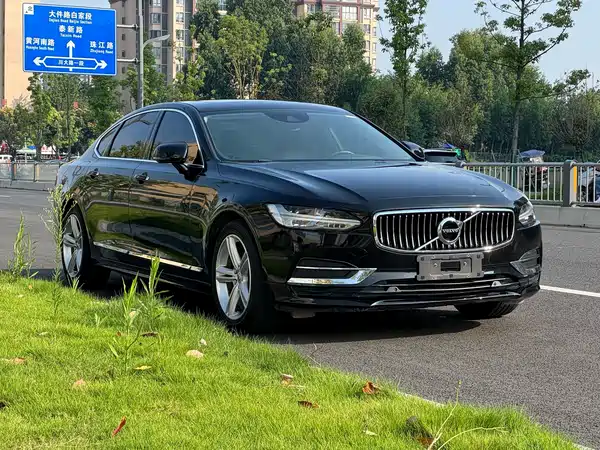 Volvo S90 2018