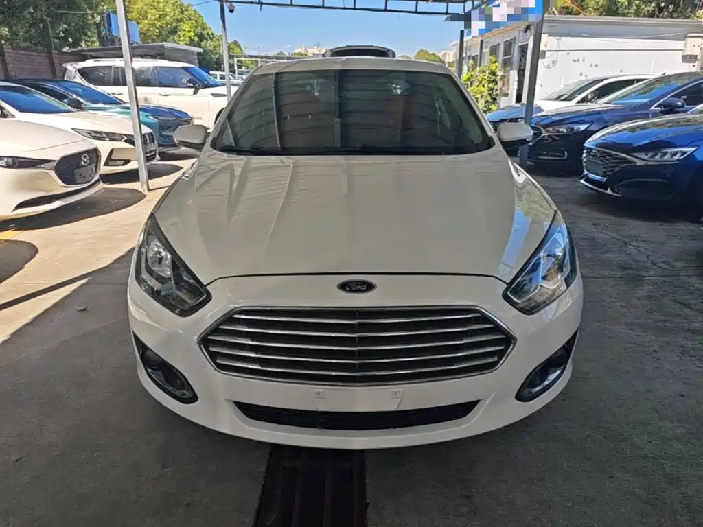 Ford Forrest 2018