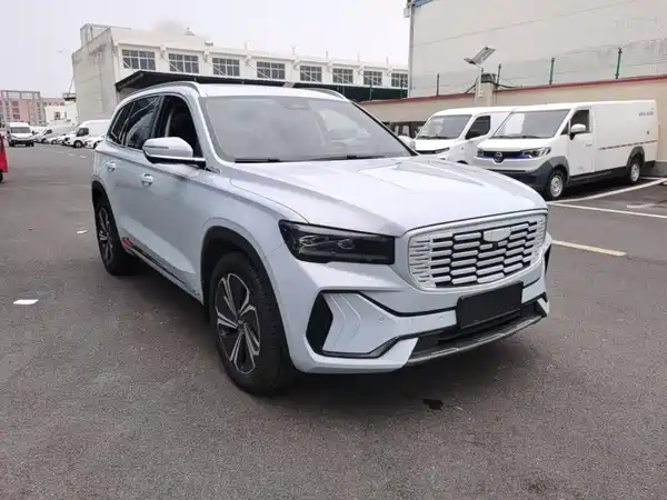 Geely Xingyue L 2023