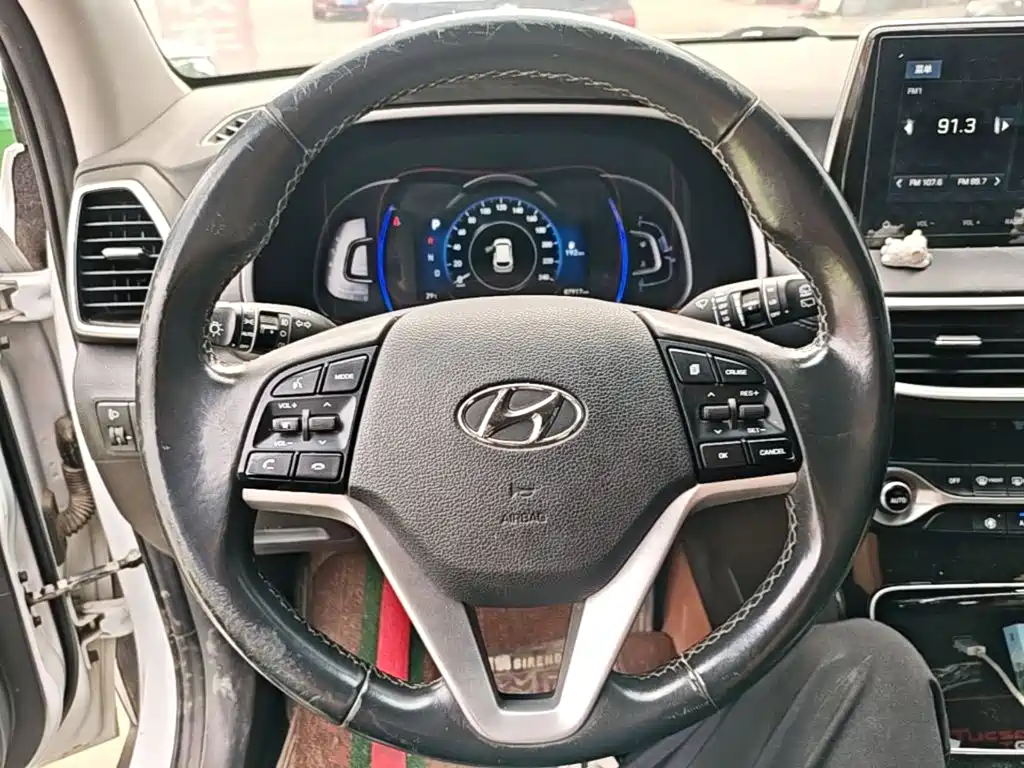 Hyundai Tucson 2021 — фото 7