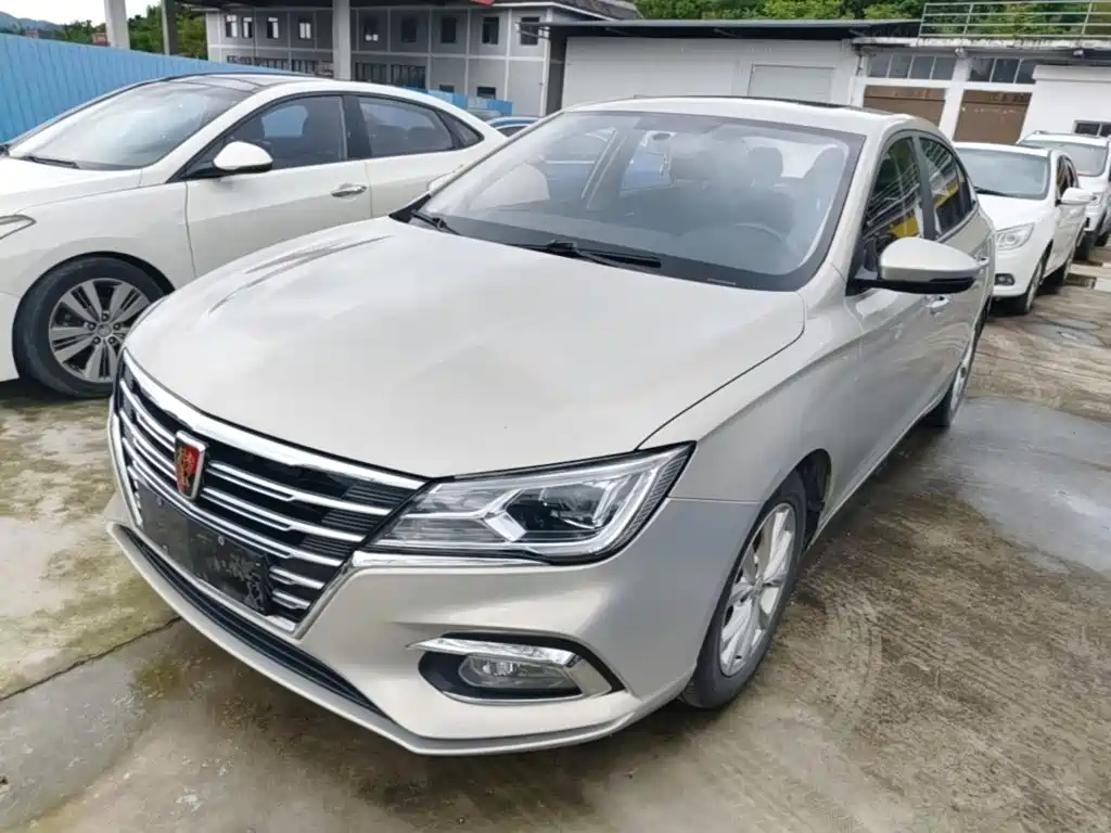 Roewe i5 2020