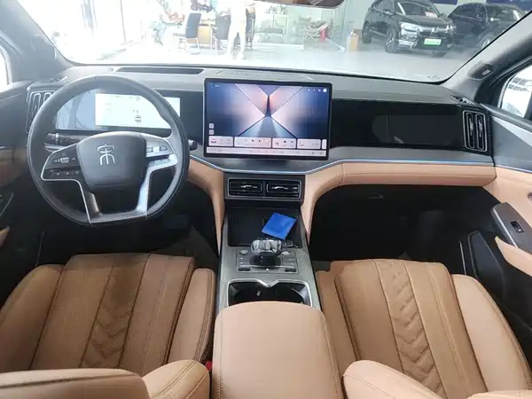 BYD Song L DM-i 2024