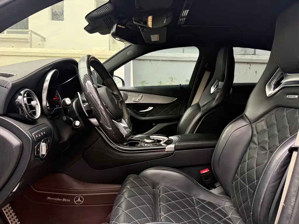 Mercedes-Benz GLC Coupe AMG 2019 — фото 14