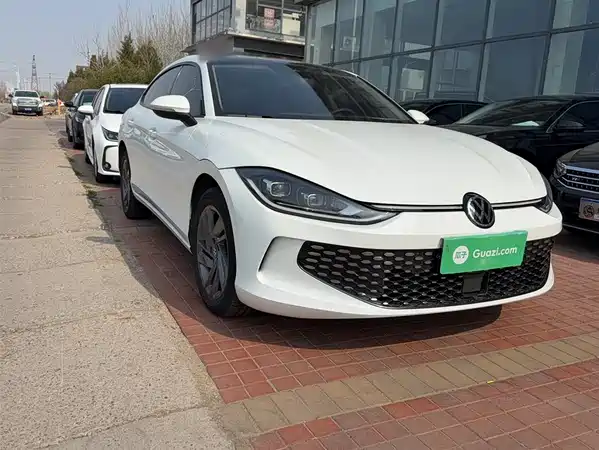 Volkswagen Lamando 2025