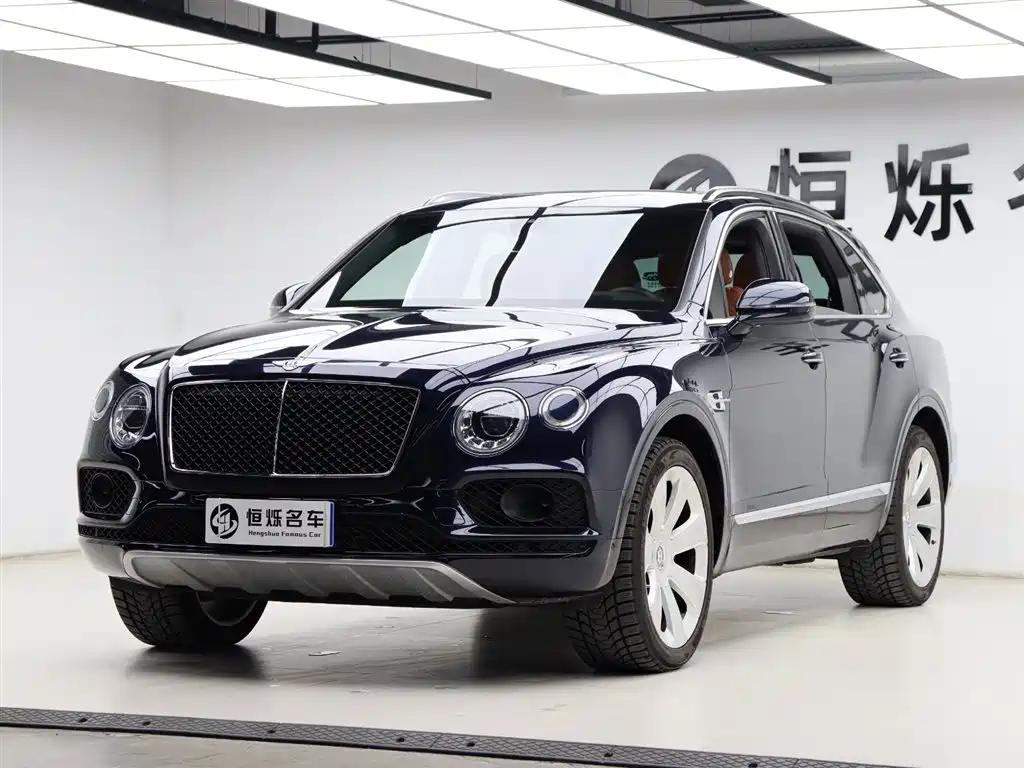 Bentley Bentayga 2019 — фото 33