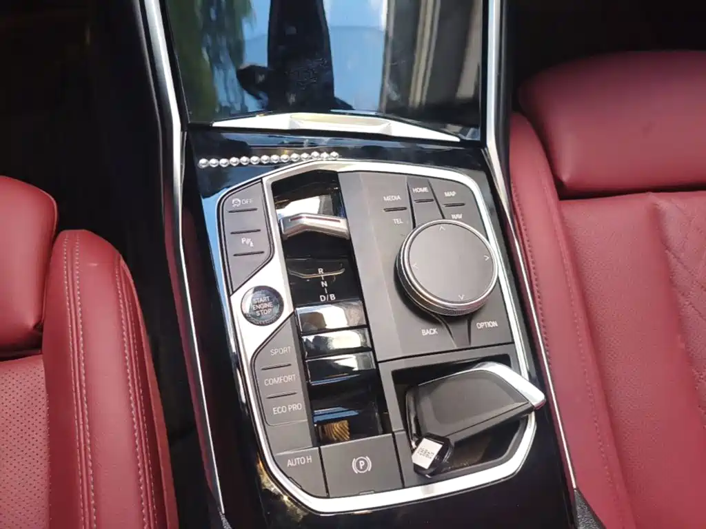BMW i3 2022 — фото 14