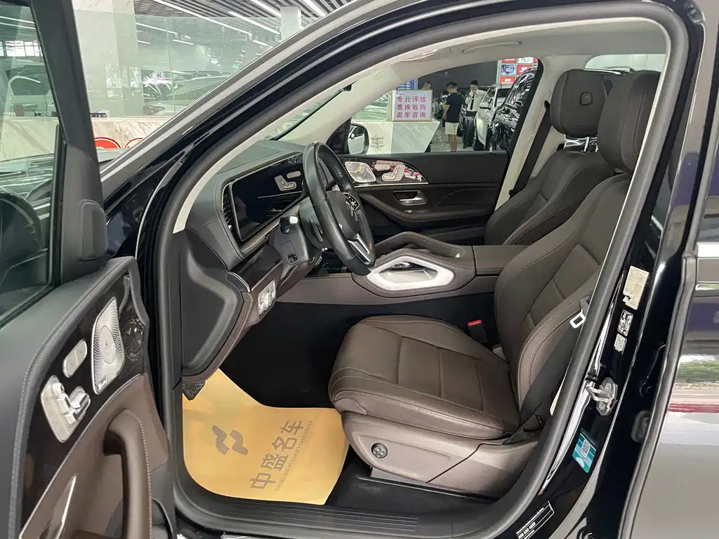 Mercedes-Benz GLS 2021 — фото 11