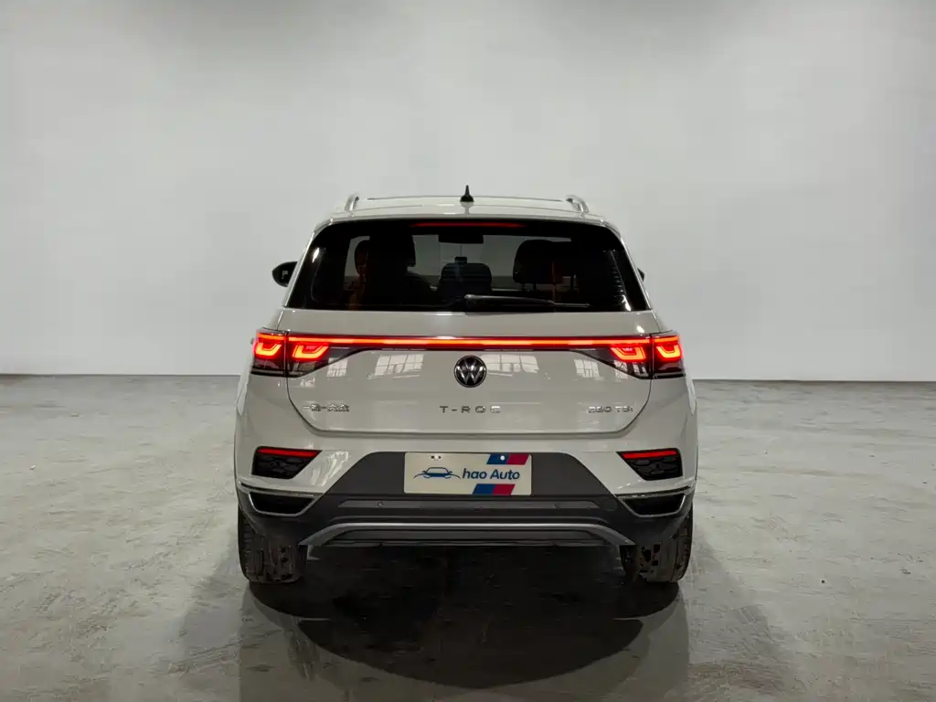 Volkswagen T-Roc 2023 — фото 5