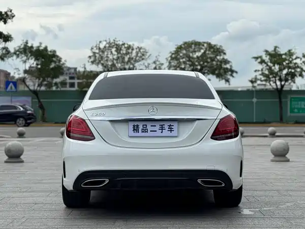Mercedes-Benz C-Class 2021