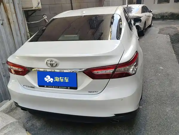 Toyota Camry 2022