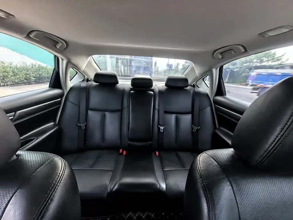 Nissan Teana 2015 — фото 10