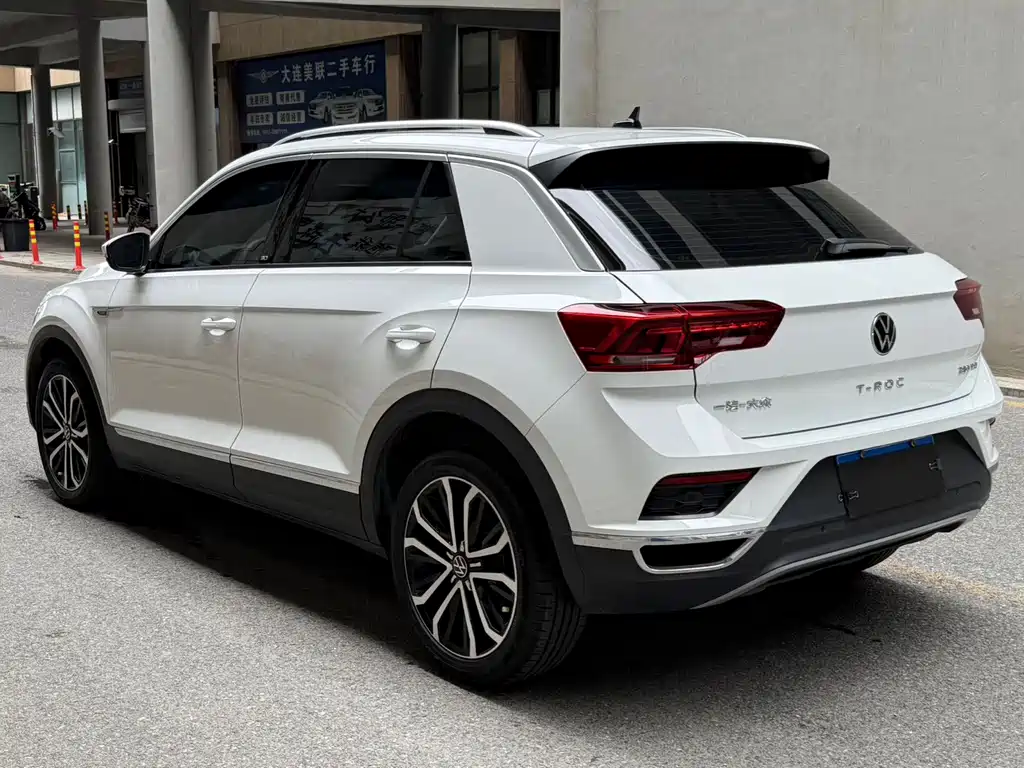 Volkswagen T-Roc 2022 — фото 6