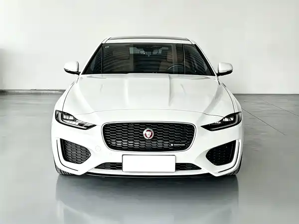 Jaguar XEL 2023