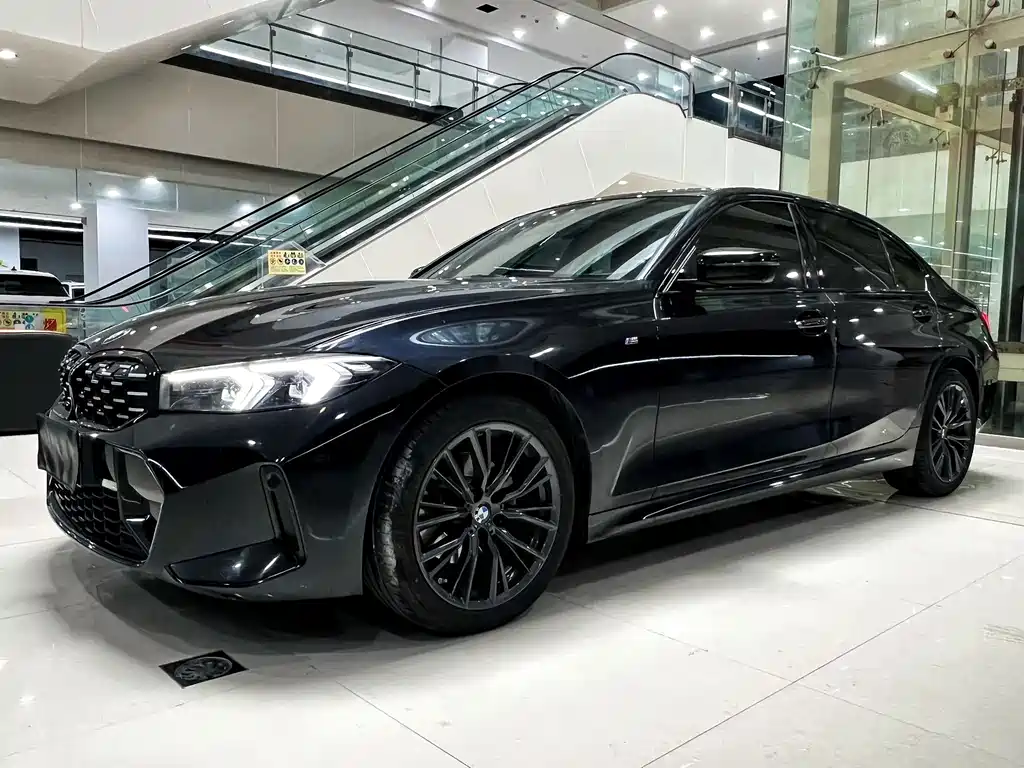 BMW 3 Series 2024