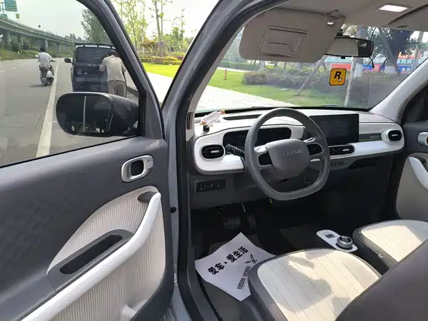 Geely Galaxy Panda 2025