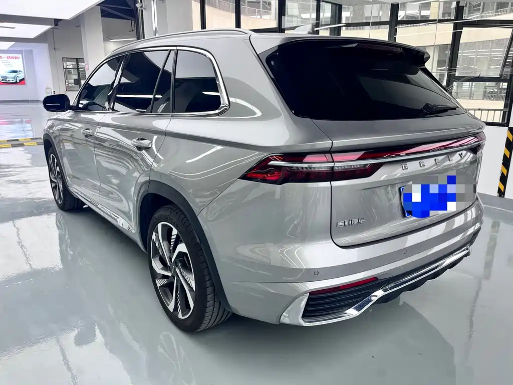 Geely Xingyue L 2023 — фото 17