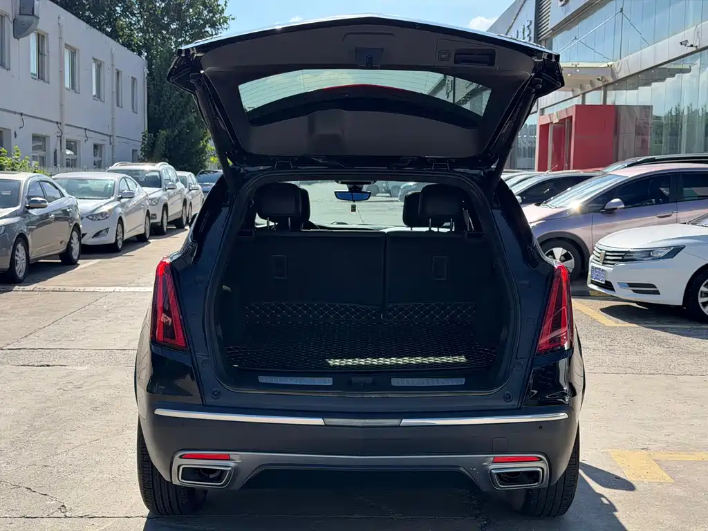 Cadillac XT5 2020 — фото 14