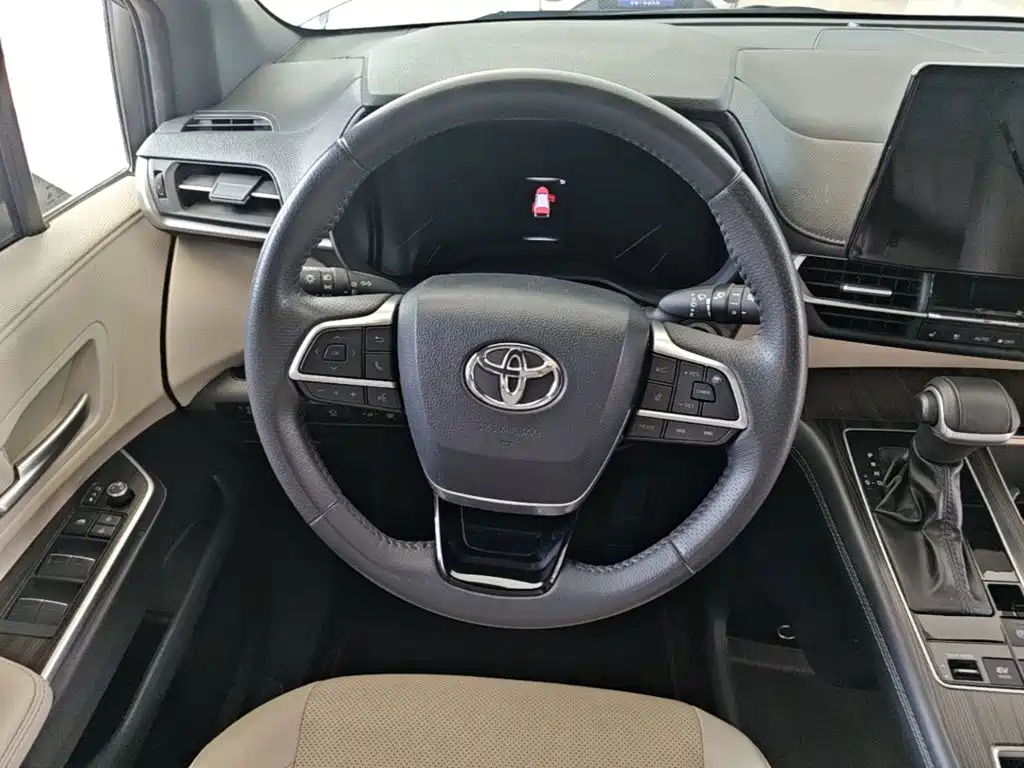 Toyota Sienna 2025 — фото 11