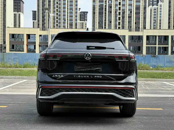 Volkswagen Tiguan L 2024