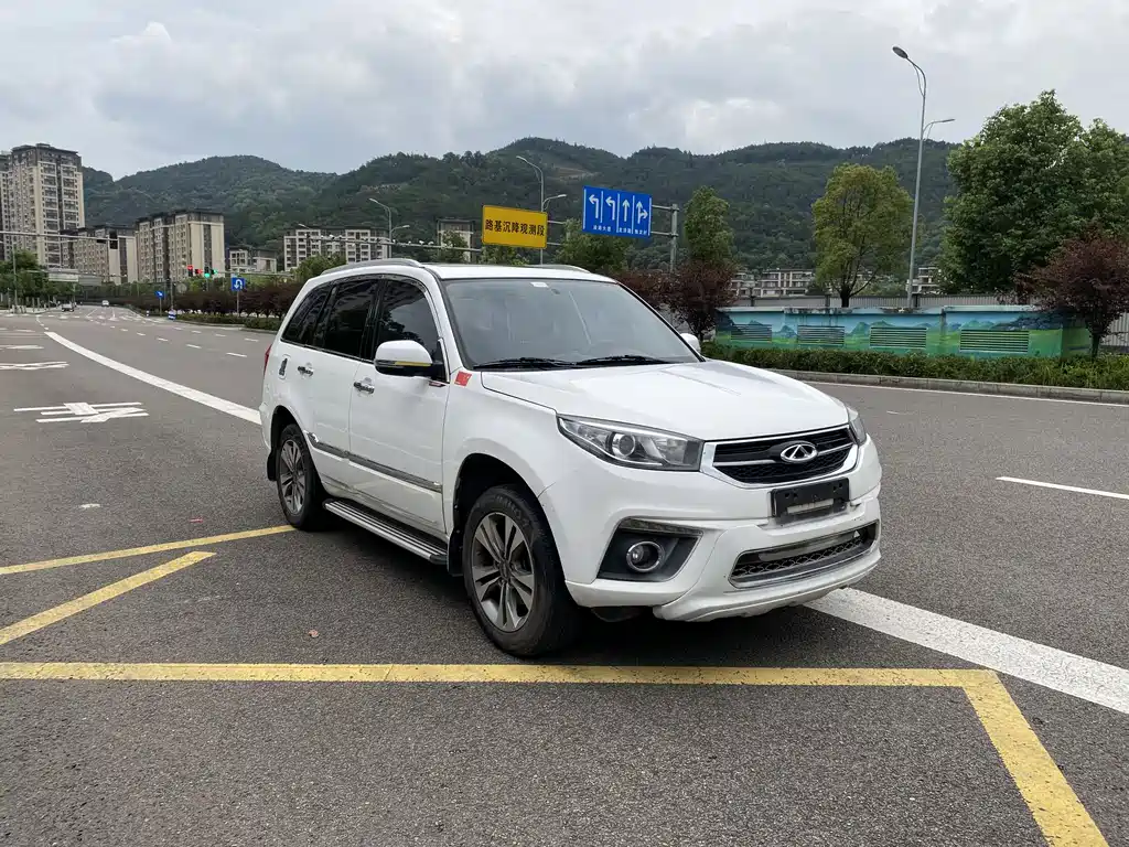Chery Tiggo 3 2015 — фото 24