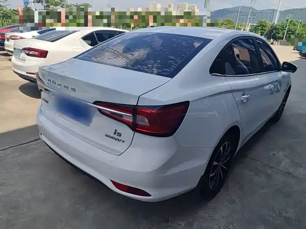 Roewe i5 2021