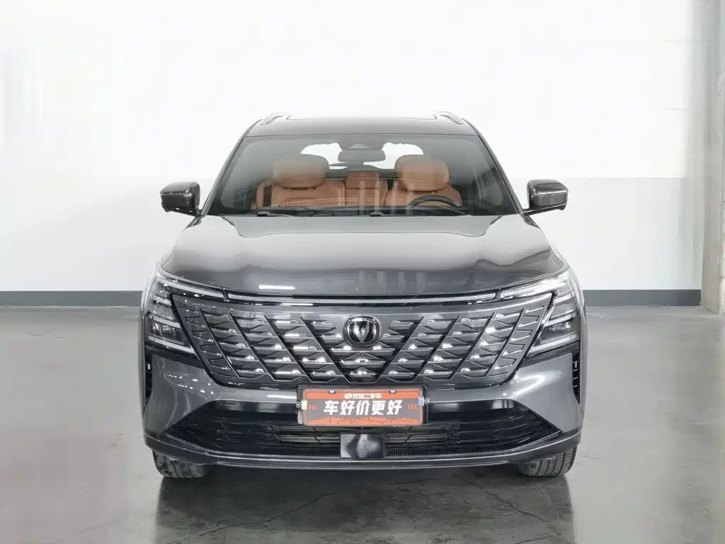 Changan CS75PLUS 2025 — фото 3