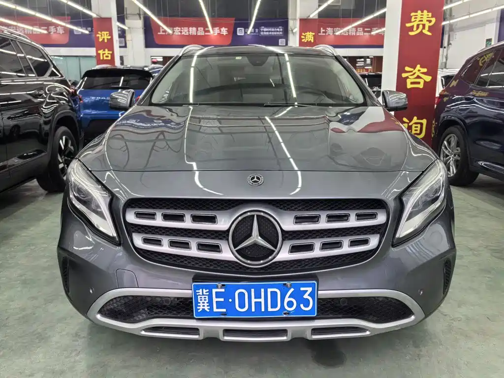 Mercedes-Benz GLA 2018 — фото 19