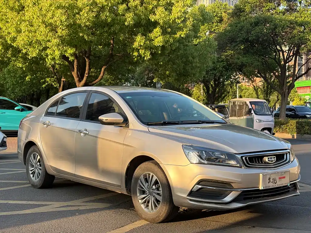Geely Emgrand 2019
