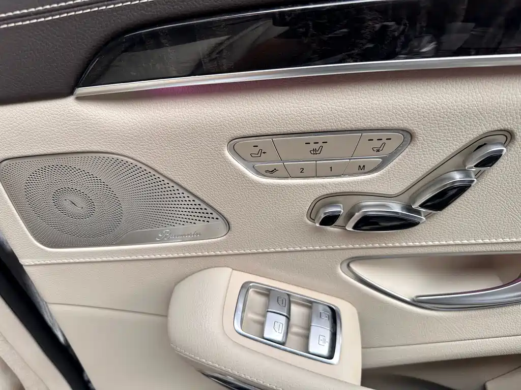 Mercedes-Benz S-Class 2015 — фото 32