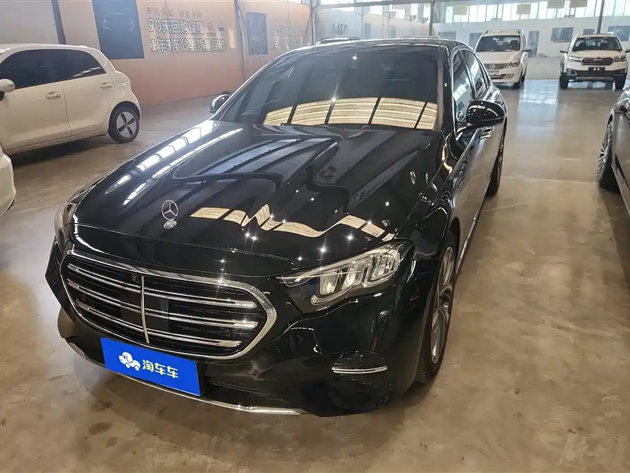 Mercedes-Benz E-Class 2024