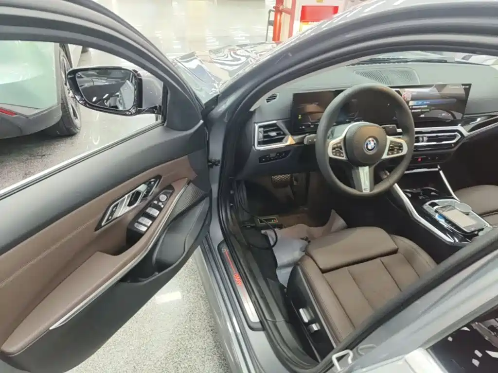 BMW i3 2022 — фото 16