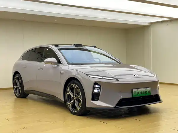 NIO ET5T 2025