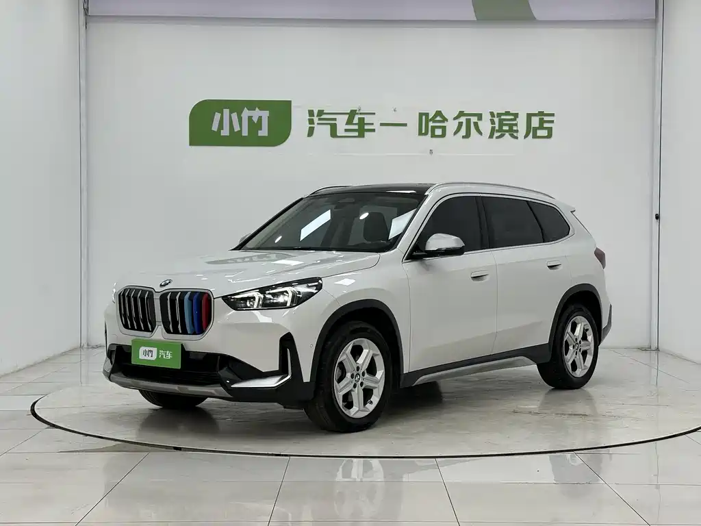 BMW X1 2023 — фото 1