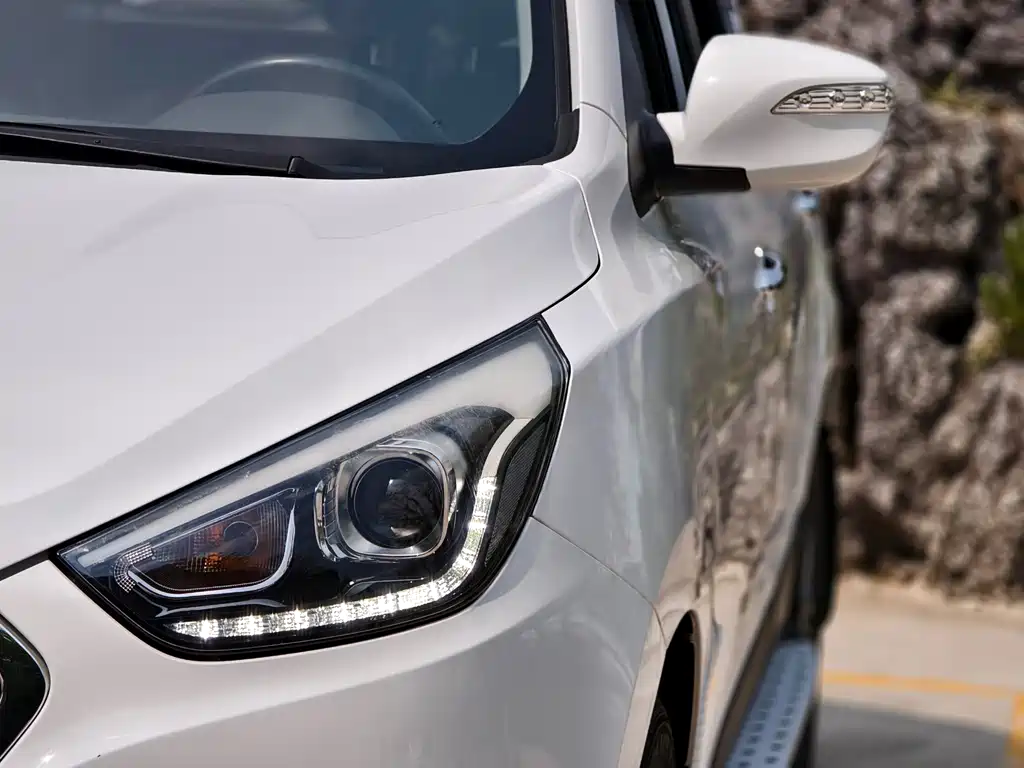 Hyundai ix35 2016 — фото 11