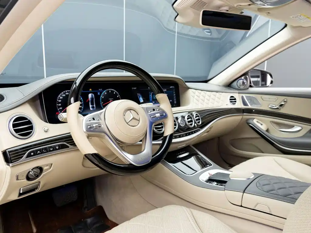 Mercedes-Benz Maybach S-Class 2020 — фото 11