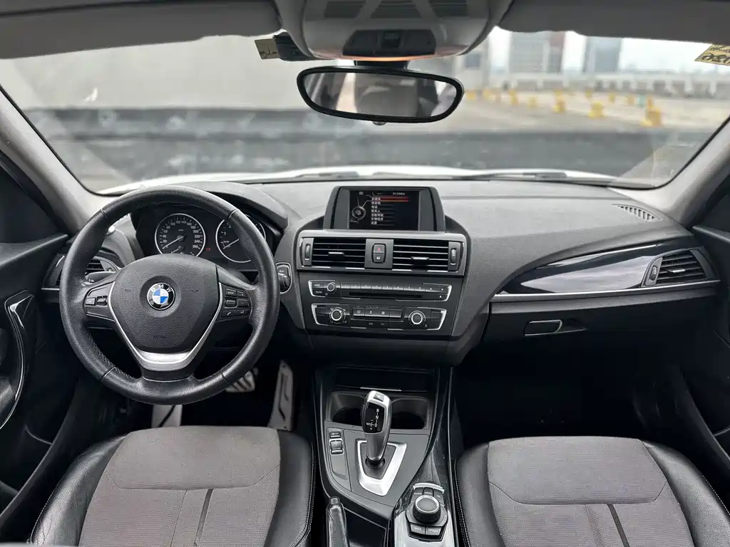 BMW 1 Series 2014 — фото 13