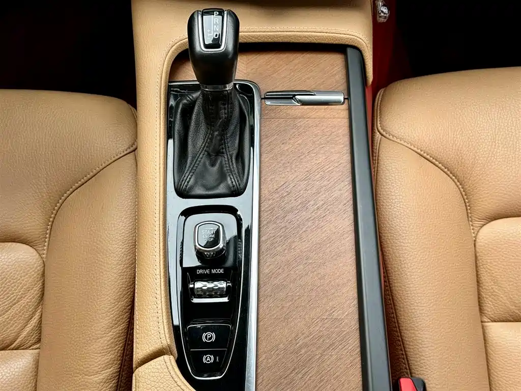 Volvo S90 2019 — фото 26