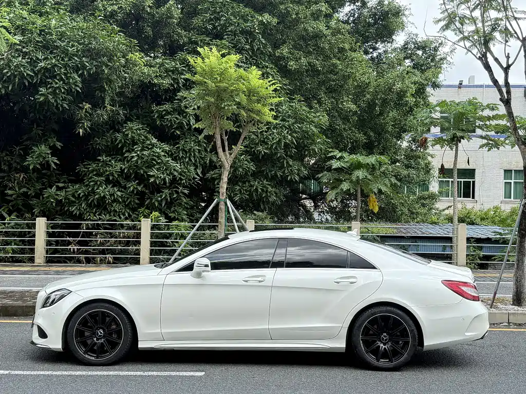 Mercedes-Benz CLS 2017
