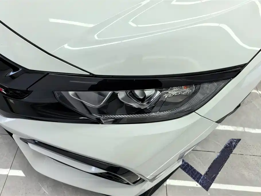 Honda Civic 2022 — фото 5
