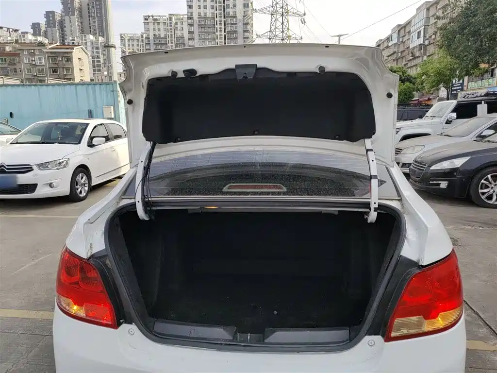 Chevrolet Sail 2016 — фото 19