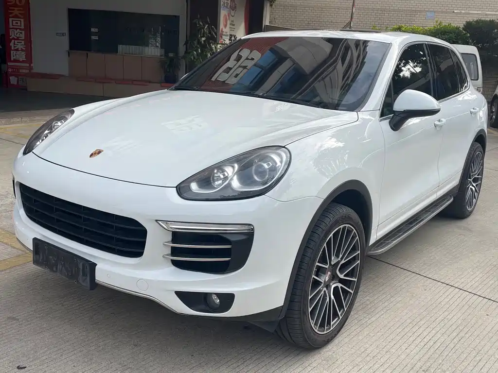 Porsche Cayenne 2017 — фото 1