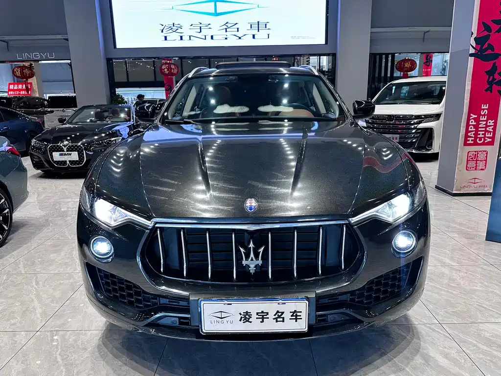 Maserati Levante 2017 — фото 2