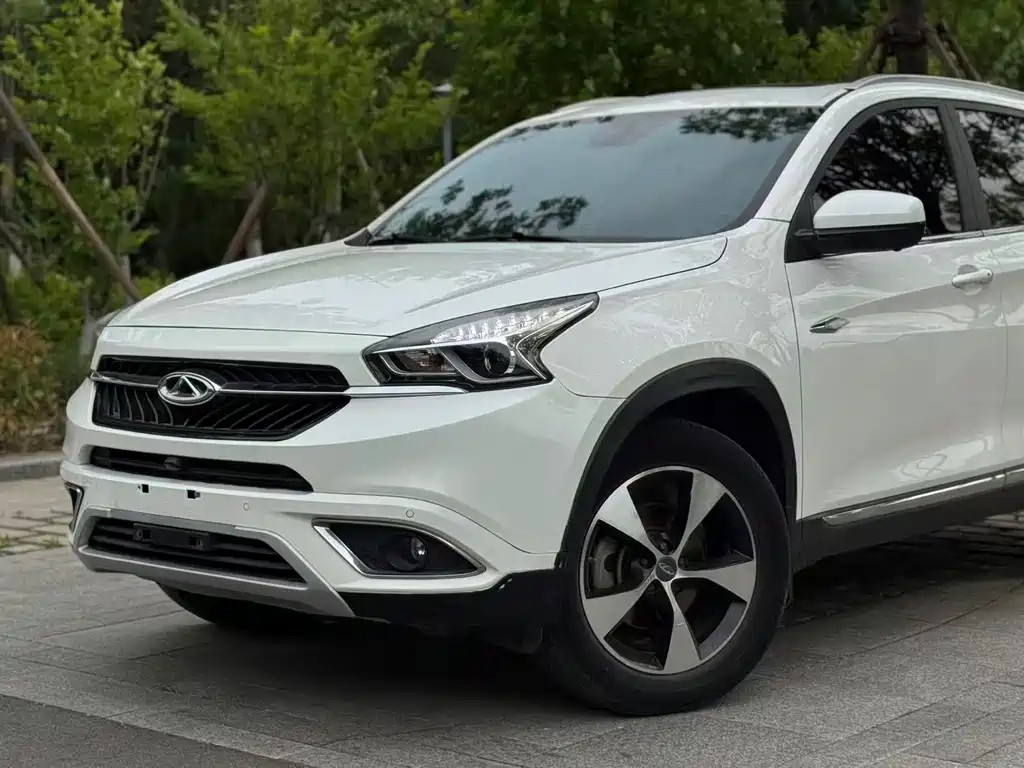 Chery Tiggo 7 2017 — фото 7