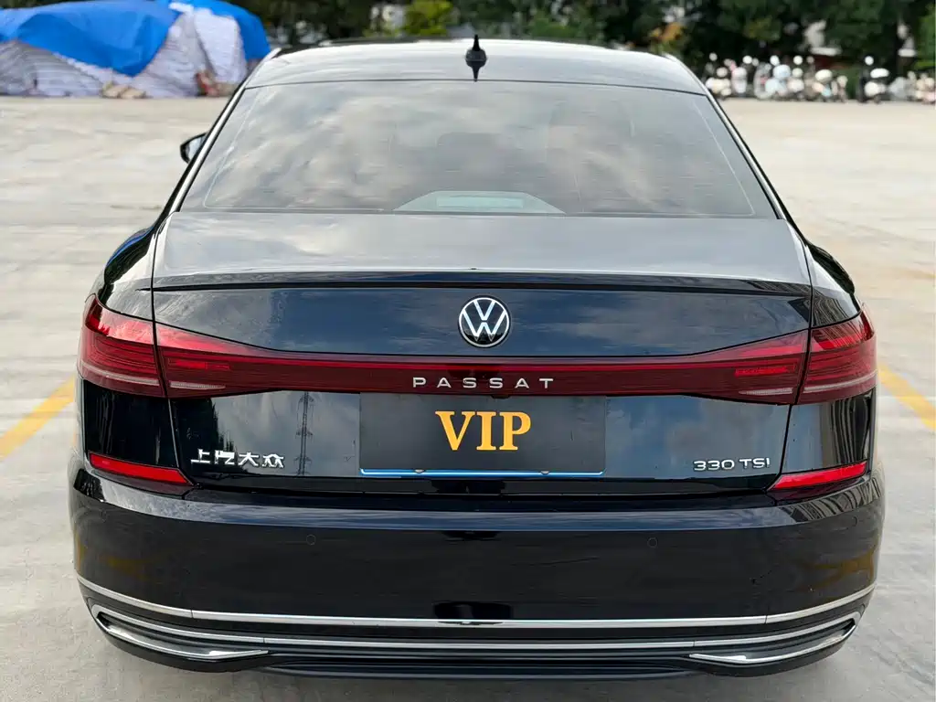 Volkswagen Passat 2024 — фото 25