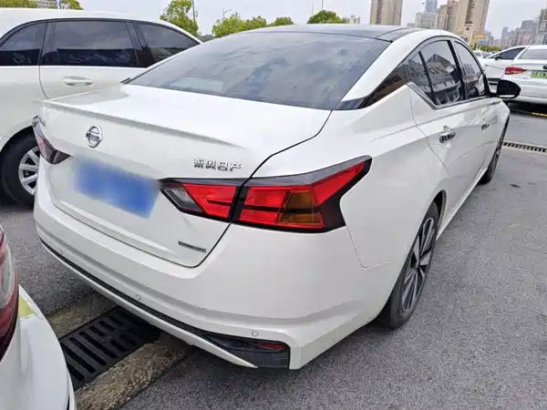 Nissan Teana 2021
