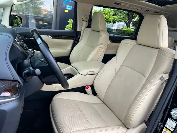 Toyota Alphard 2018